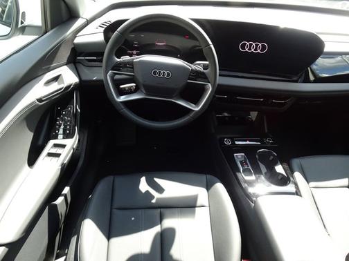 2025 Audi Q6 e-tron Premium