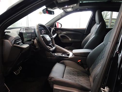 2025 Audi SQ5 Sportback Premium Plus