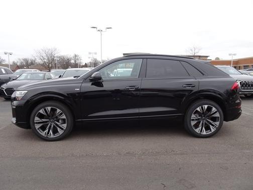 2026 Audi Q8 Premium Plus