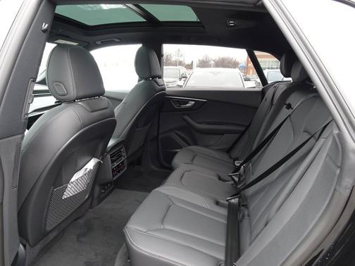 2026 Audi Q8 Premium Plus