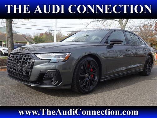 2025 Audi S8