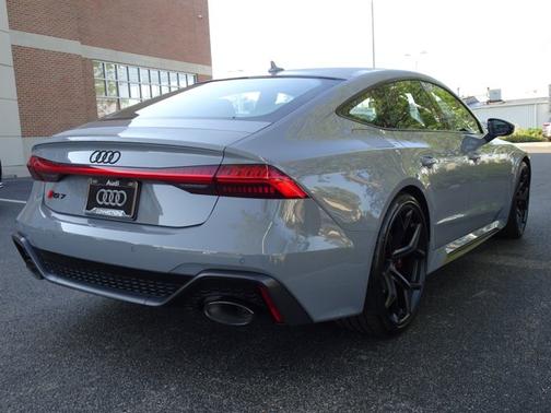 2026 Audi RS 7 performance