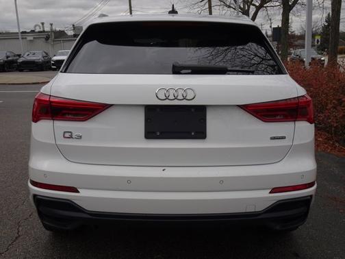 2019 Audi Q3 2.0T Premium