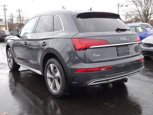 2023 Audi Q5 Premium Plus