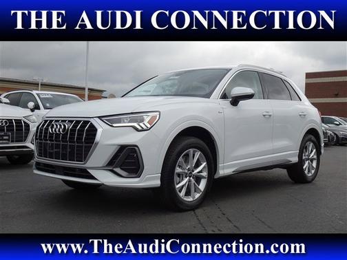 2025 Audi Q3 S line Premium