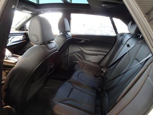 2026 Audi Q8 Premium Plus