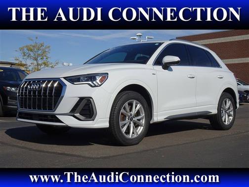 2022 Audi Q3 S line Premium Plus
