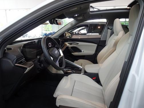 2025 Audi Q5 Prestige