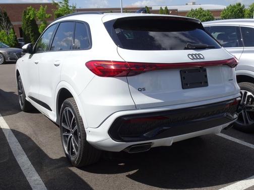 2026 Audi Q5 Premium Plus