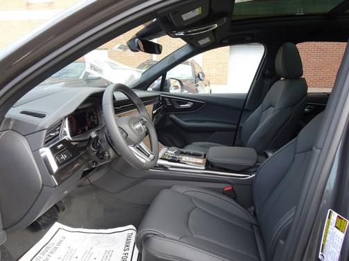 2025 Audi Q7 Prestige