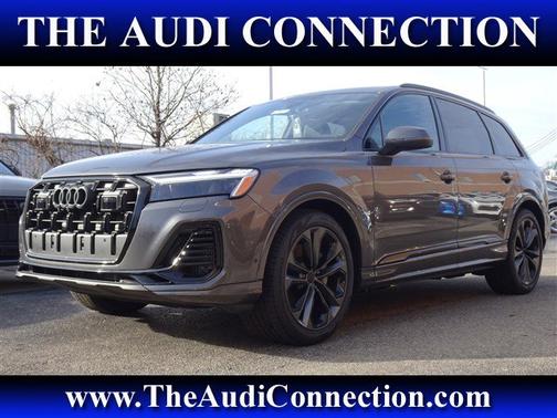 2026 Audi Q7 Premium Plus