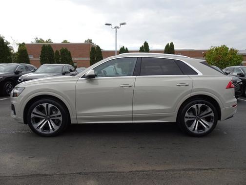 2022 Audi Q8 Prestige