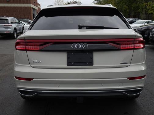 2022 Audi Q8 Prestige