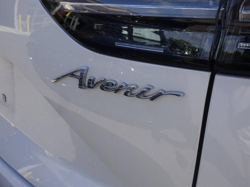 White Frost Tricoat 2023 Buick Envision Avenir