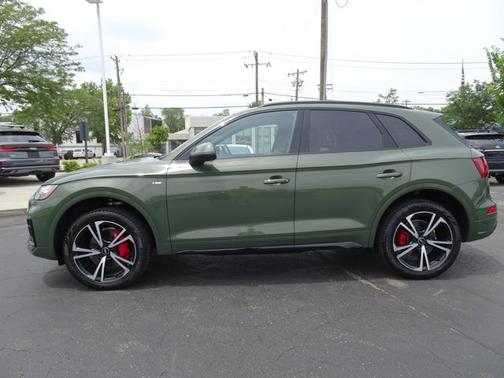 2025 Audi Q5 S line Premium Plus