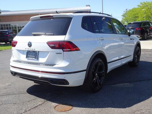 Opal White Pearl 2023 Volkswagen Tiguan SE R-Line Black