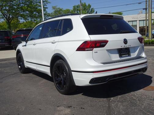 Opal White Pearl 2023 Volkswagen Tiguan SE R-Line Black