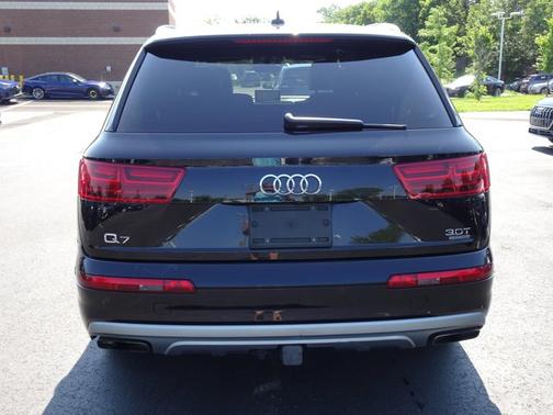 2017 Audi Q7 3.0T Premium Plus