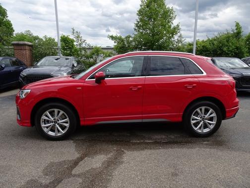 2025 Audi Q3 S line Premium Plus