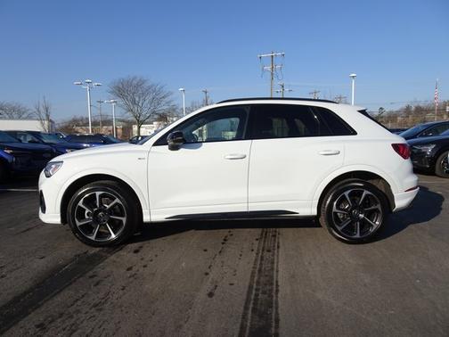 2025 Audi Q3 S line Premium Plus