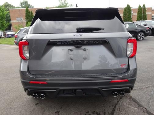Carbonized Gray Metallic 2021 Ford Explorer ST