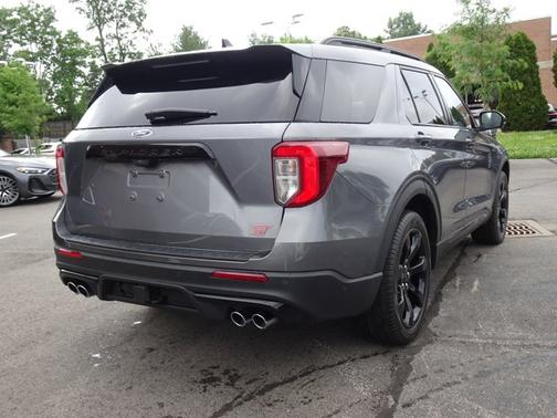 Carbonized Gray Metallic 2021 Ford Explorer ST