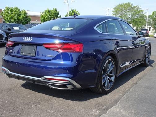 2024 Audi A5 Sportback S line Premium