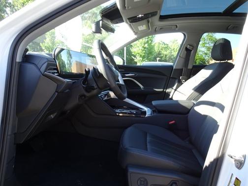 Glacier White Metallic 2026 Audi Q5 Premium Plus