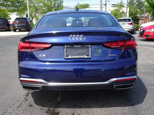 Navarra Blue Metallic 2023 Audi A5 Sportback S line Premium Plus