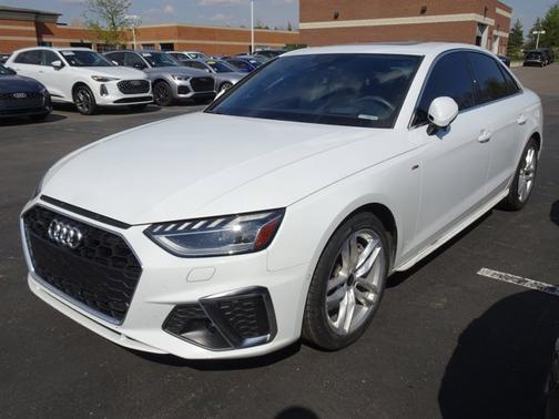 WHITE/BEIGE 2023 Audi A4 S line Prestige