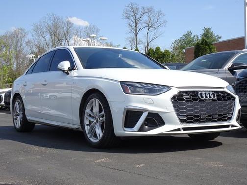 WHITE/BEIGE 2023 Audi A4 S line Prestige