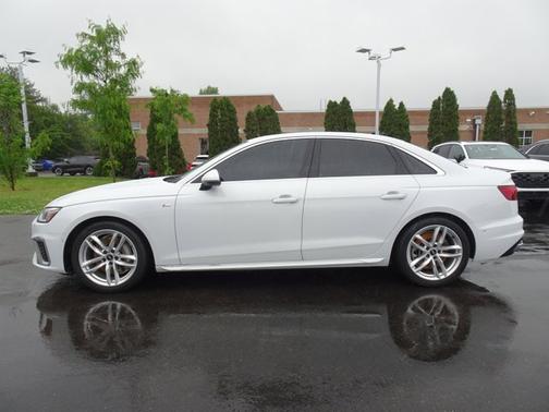 Glacier White Metallic 2023 Audi A4 S line Prestige