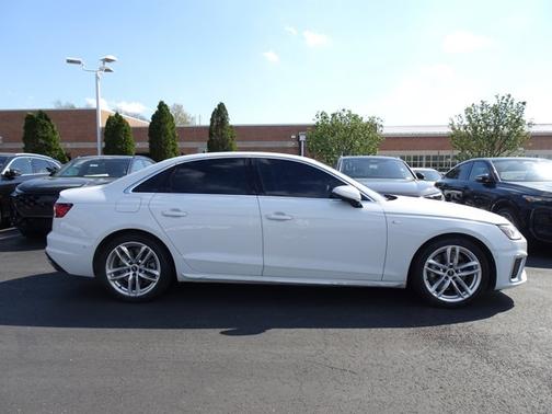 WHITE/BEIGE 2023 Audi A4 S line Prestige