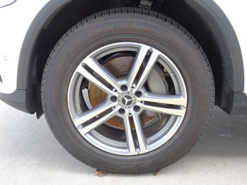 2021 Mercedes-Benz GLC 300 Base