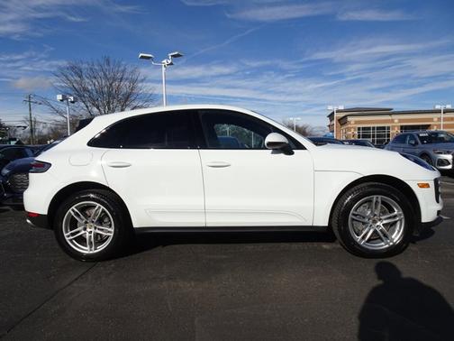 2019 Porsche Macan S