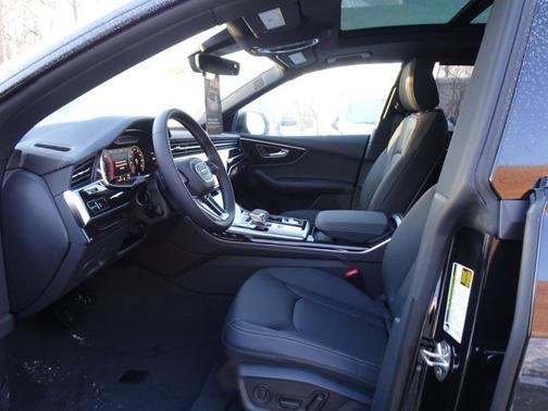 2026 Audi Q8 Premium Plus