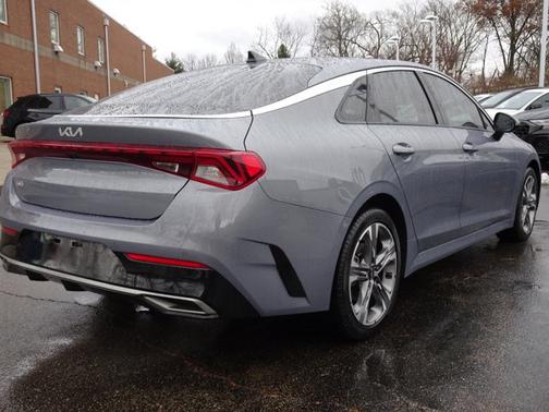 2024 Kia K5 EX