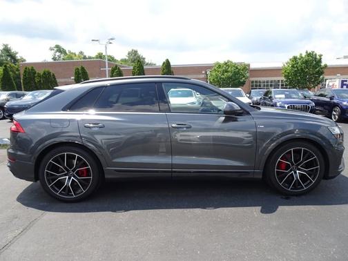 2021 Audi Q8 Prestige