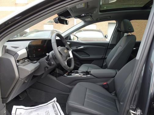 2025 Audi Q6 e-tron Premium