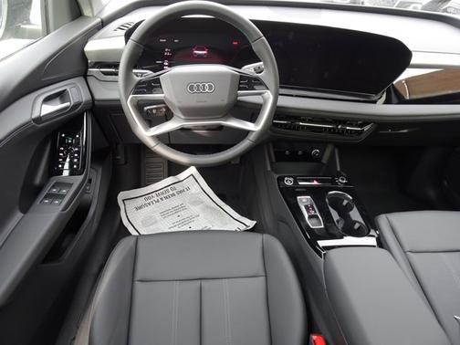 2025 Audi Q6 e-tron Premium