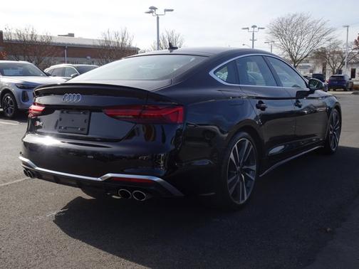 2024 Audi S5 Premium Plus