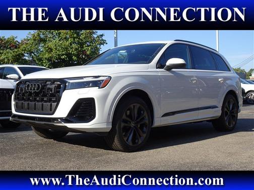 2025 Audi Q7 Premium Plus