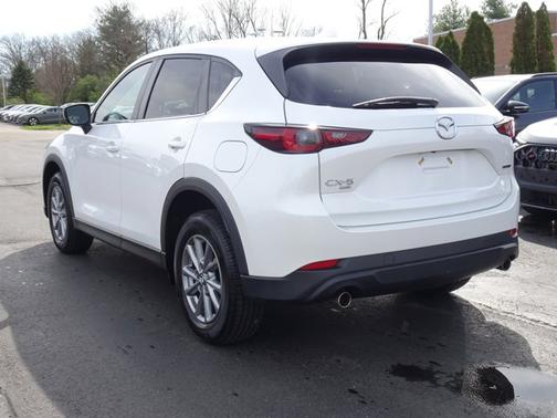 Snowflake White Pearl Mica 2022 Mazda CX-5 2.5 S Preferred Package
