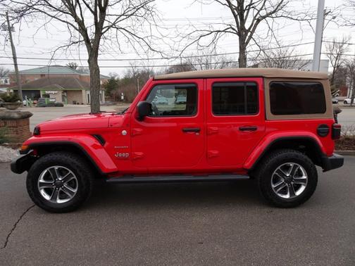 2021 Jeep Wrangler Unlimited Sahara