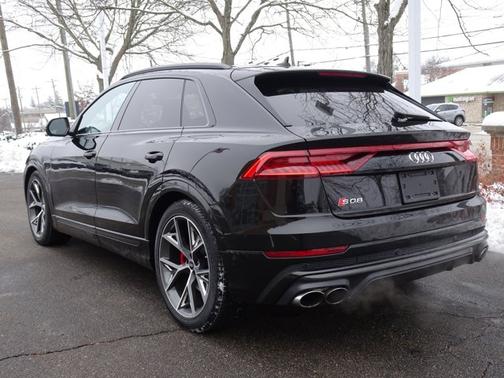 2023 Audi SQ8 Prestige