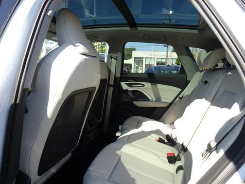 2025 Audi Q5 Prestige