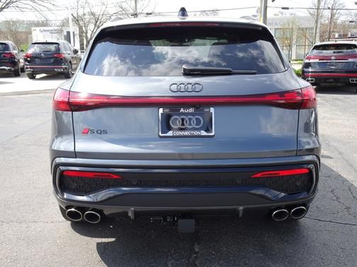 Daytona Gray Metallic 2026 Audi SQ5 Prestige