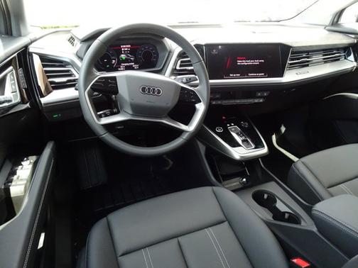 2025 Audi Q4 e-tron Premium Plus