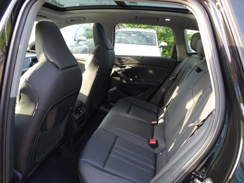 2025 Audi Q6 e-tron Prestige