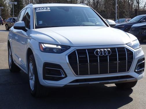 2023 Audi Q5 Premium